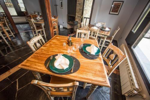 Rustik Hostal Rural Hotel Molinaseca Eksteriør billede