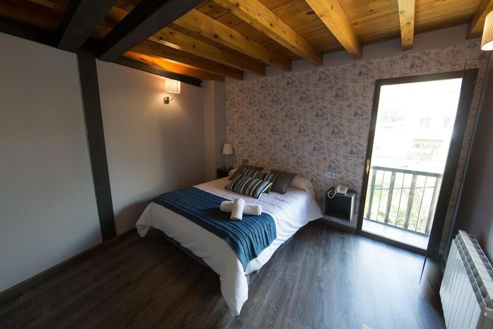 Rustik Hostal Rural Hotel Molinaseca Eksteriør billede