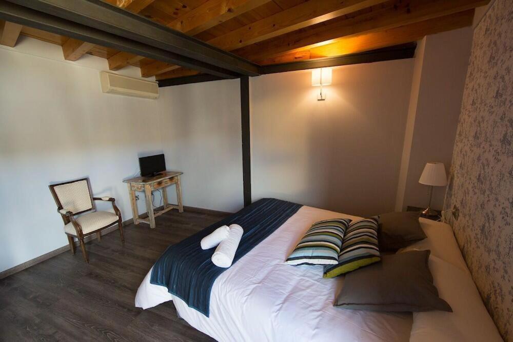 Rustik Hostal Rural Hotel Molinaseca Eksteriør billede